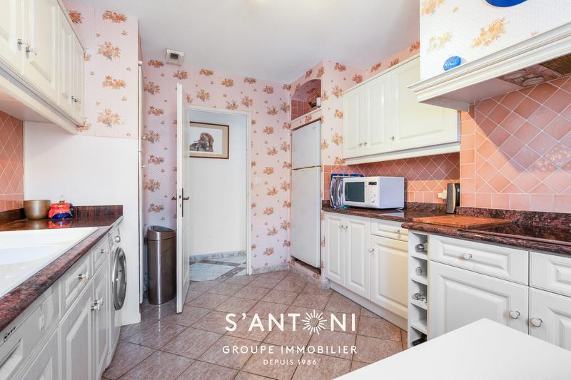 Appartement - 102 m² - 4 pièces