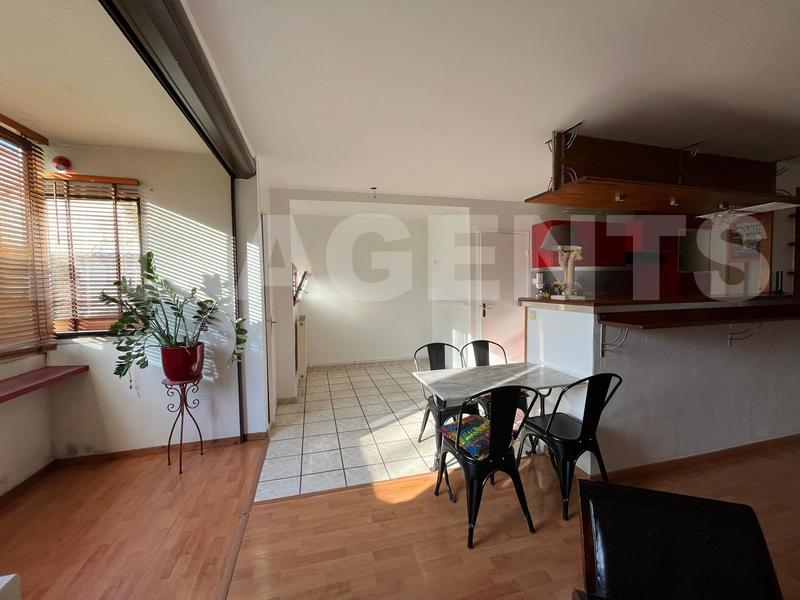 Appartement - 92 m² - 4 pièces