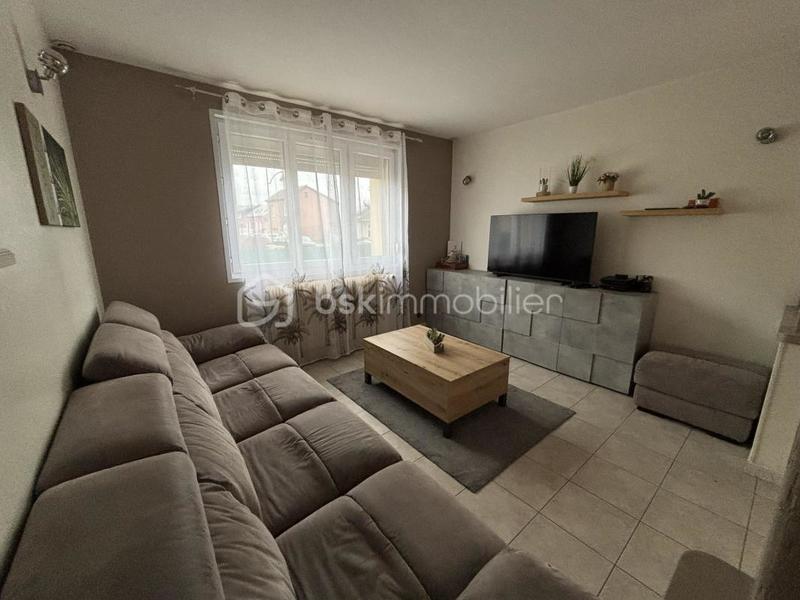 Demeure - 183 m² - 9 pièces