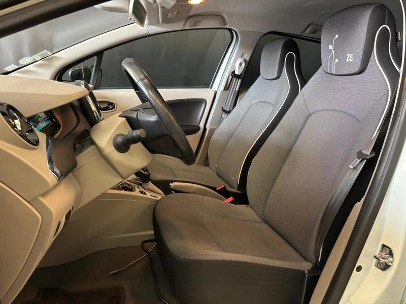 Renault Zoe Q210 22 kWh 88cv Intens - Batterie en Location
