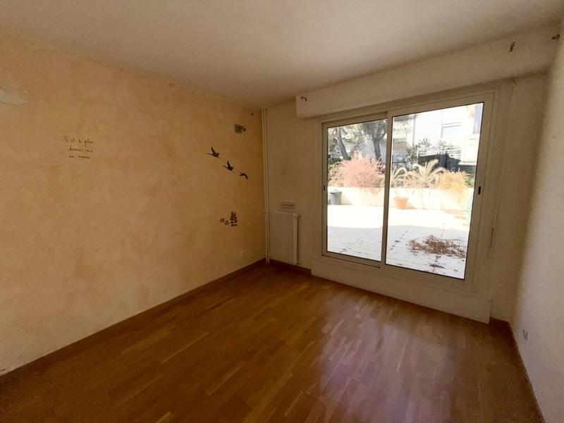Appartement - 90 m² - 3 pièces