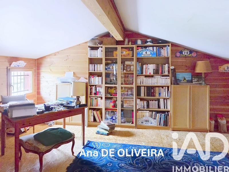 Maison - 180 m² - 5 pièces