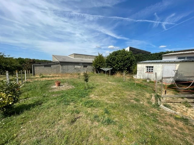 Immeuble - 149 m² - 7 pièces