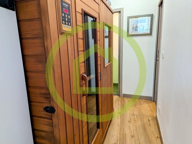 Appartement ancien - 72 m² - 3 pièces