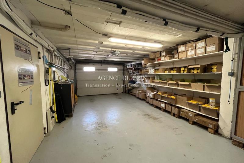 Villa - 240 m² - 6 pièces