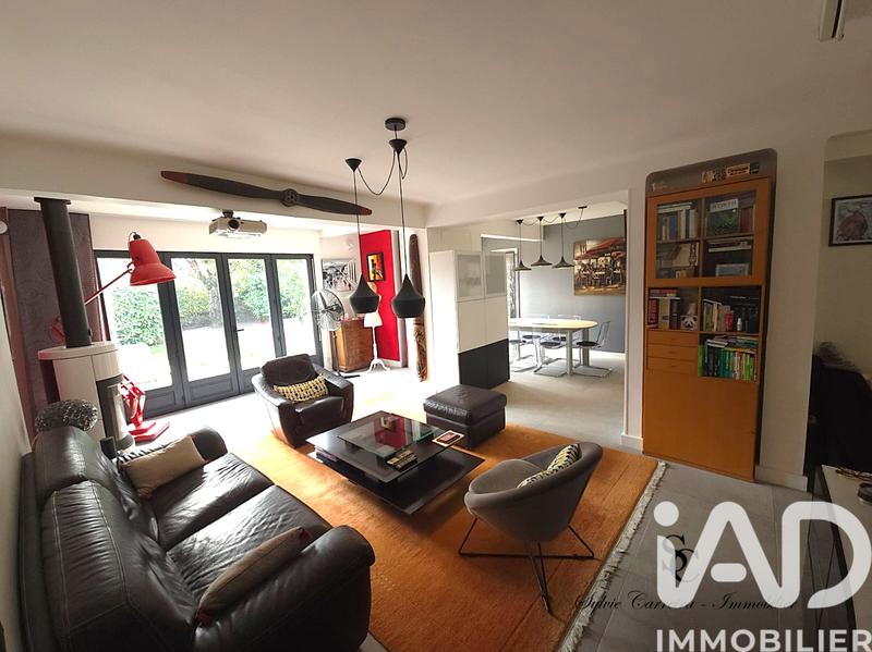 Maison - 147 m² - 7 pièces