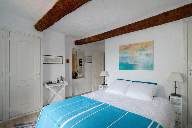 Maison de village - 90 m² - 4 pièces