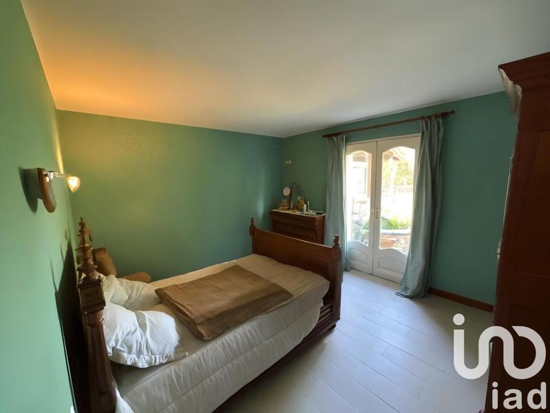 Maison - 210 m² - 5 pièces