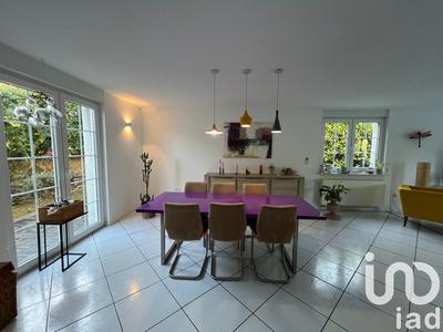 Maison - 181 m² - 7 pièces
