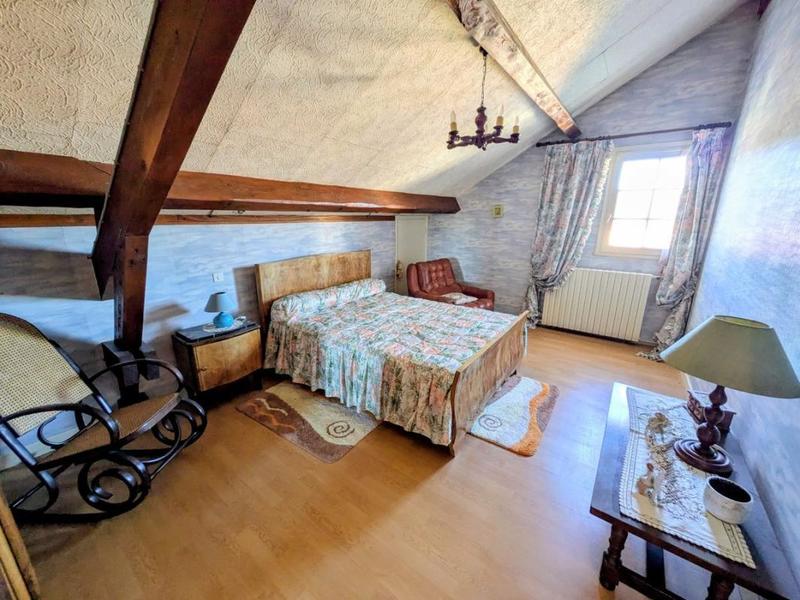 Maison - 138 m² - 4 pièces