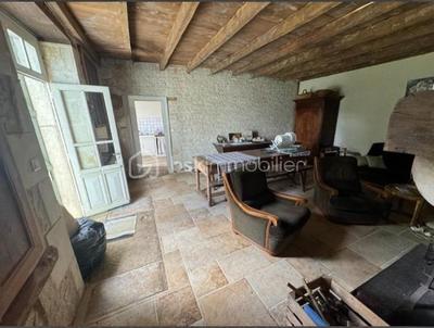 Maison en pierre - 160 m² - 4 pièces