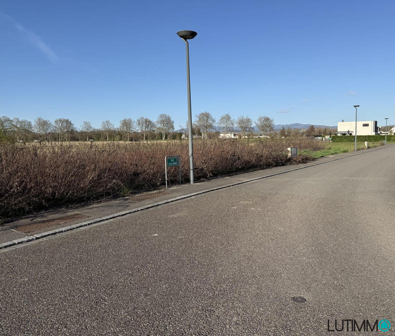 Terrain - 786 m²