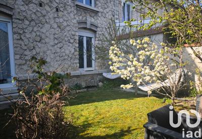 Appartement - 74 m² - 4 pièces