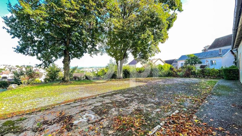 Maison - 182 m² - 6 pièces