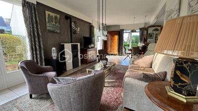 Maison traditionnelle - 132 m² - 7 pièces