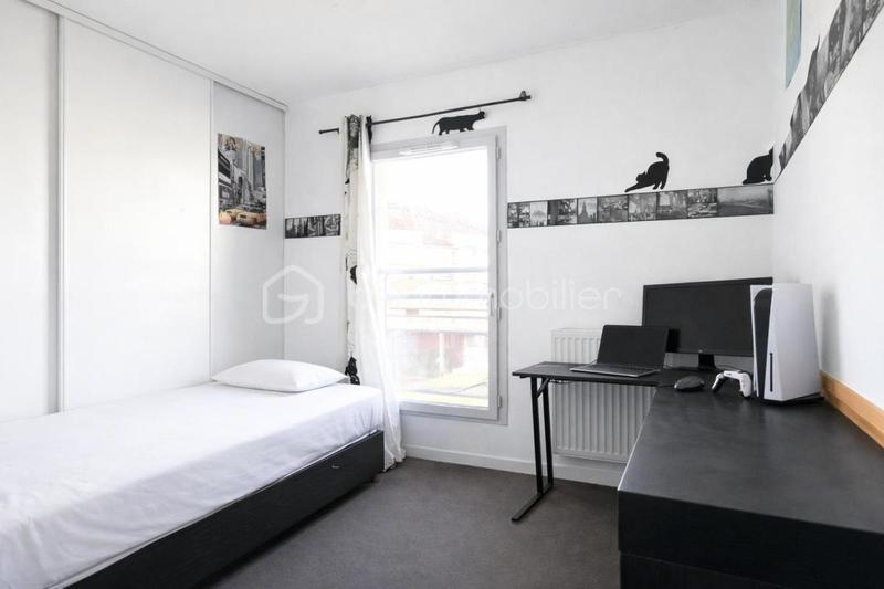 Maison - 92 m² - 5 pièces