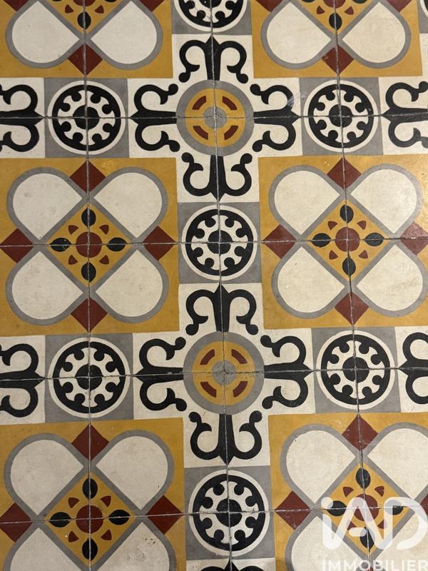 Maison de village - 208 m² - 7 pièces