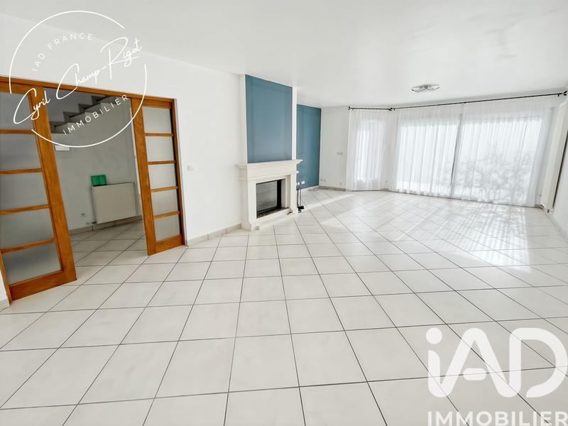 Maison - 155 m² - 6 pièces