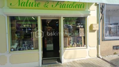 Local commercial - 129 m² - 5 pièces