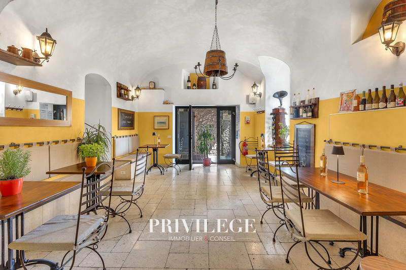 Fonds de commerce - Magasins - 95 m²