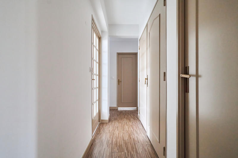 Appartement - 130 m² - 6 pièces