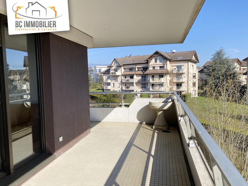 Appartement - 84 m² - 3 pièces