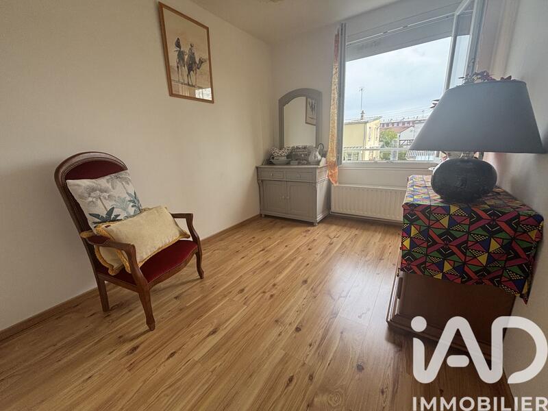 Maison - 88 m² - 4 pièces