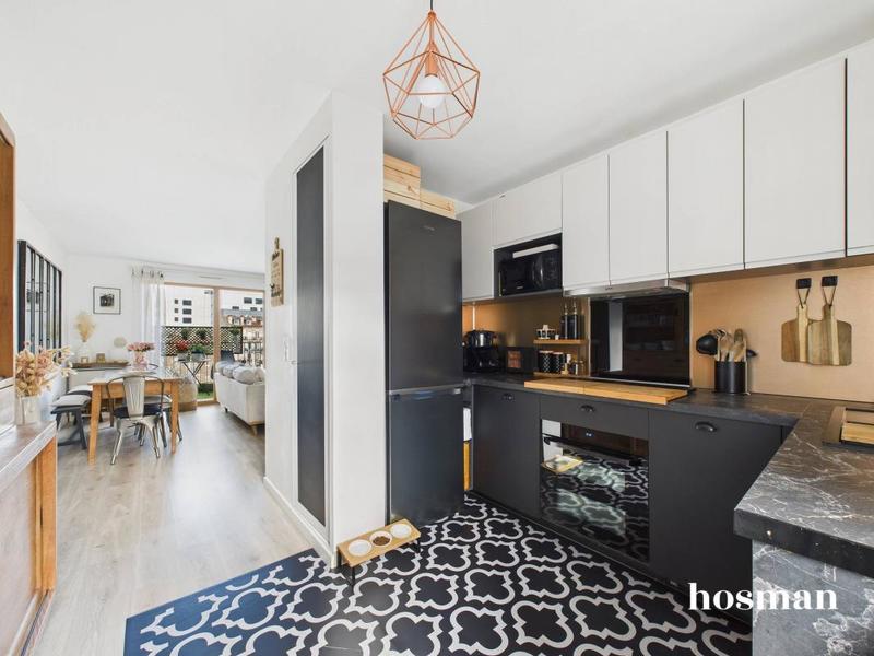 Appartement - 89 m² - 5 pièces