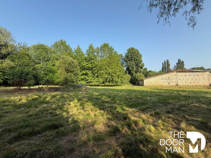 Maison en pierre - 270 m² - 8 pièces