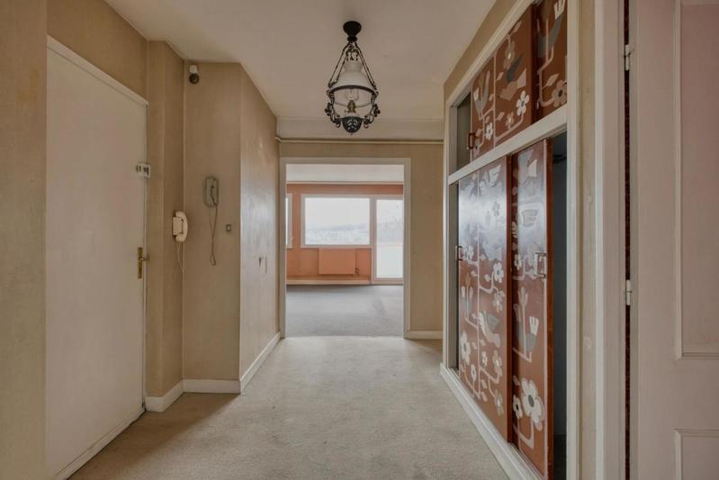 Appartement - 179 m² - 10 pièces