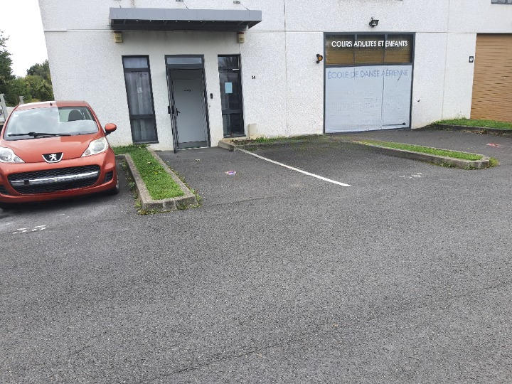 Bureau - 33 m² - 5 pièces