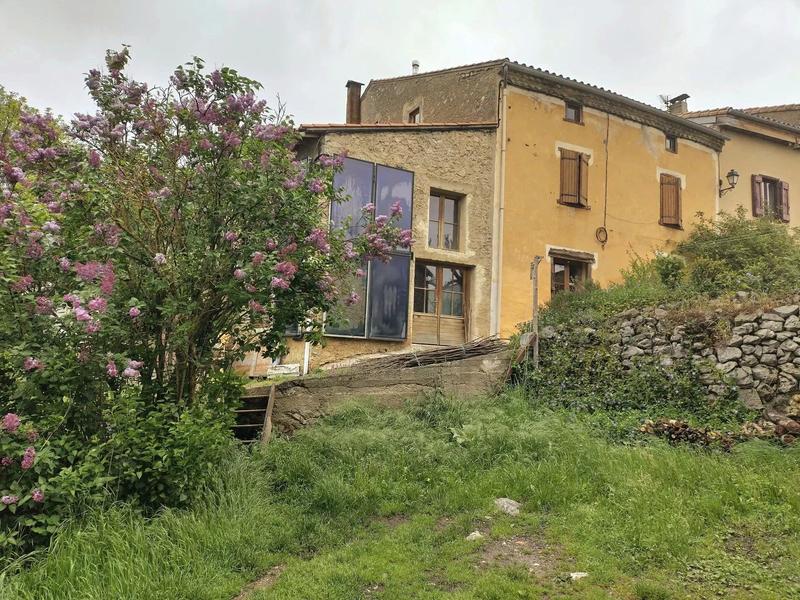 Maison - 260 m² - 8 pièces