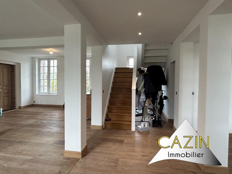 Maison - 212 m² - 8 pièces