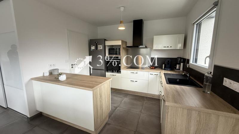 Maison - 111 m² - 5 pièces