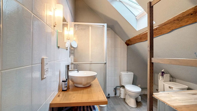 Maison - 140 m² - 5 pièces