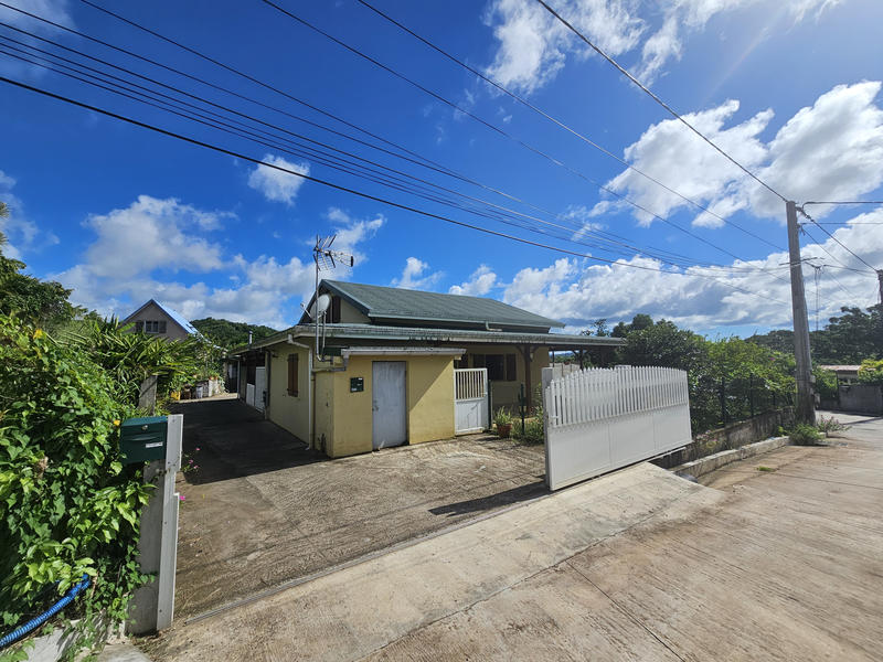 Maison - 100 m² - 3 pièces