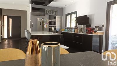 Maison - 158 m² - 5 pièces