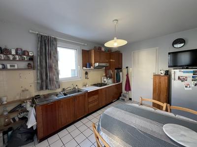 Maison - 135 m² - 8 pièces