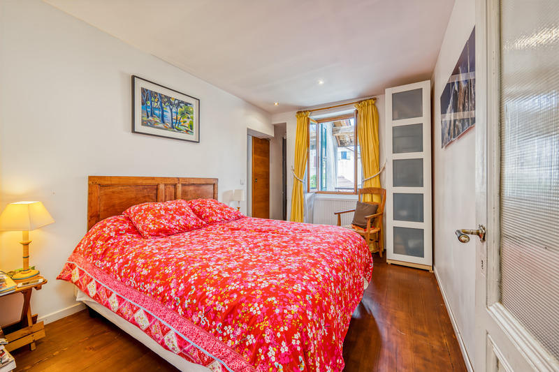 Maison de ville - 280 m² - 10 pièces