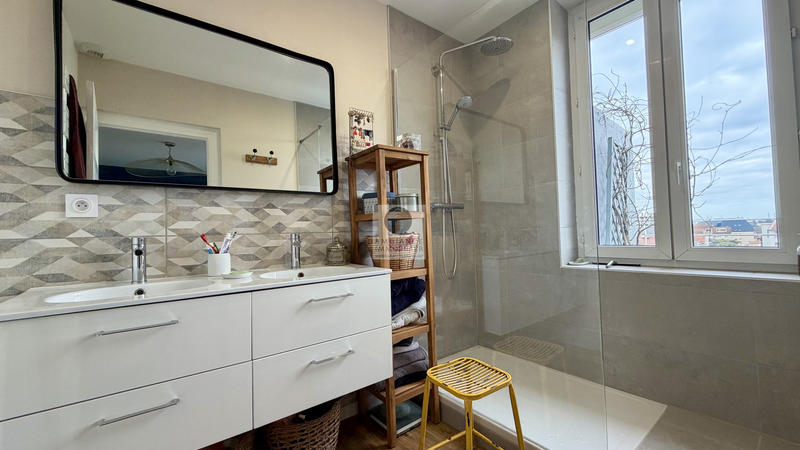 Appartement - 117 m² - 5 pièces