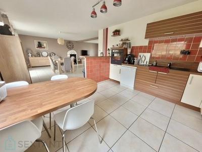 Maison - 150 m² - 7 pièces