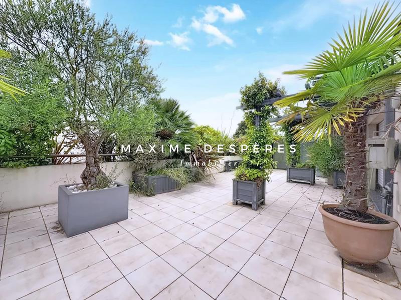 Appartement - 115 m² - 5 pièces