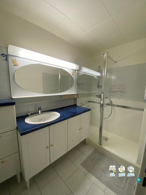 Appartement - 84 m² - 5 pièces