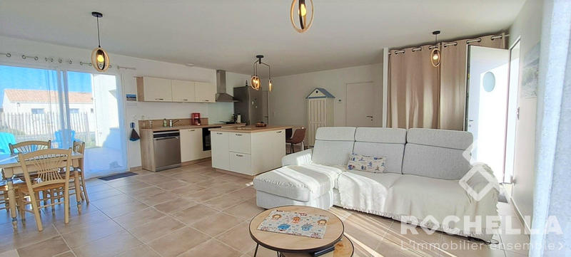 Maison - 94 m² - 4 pièces