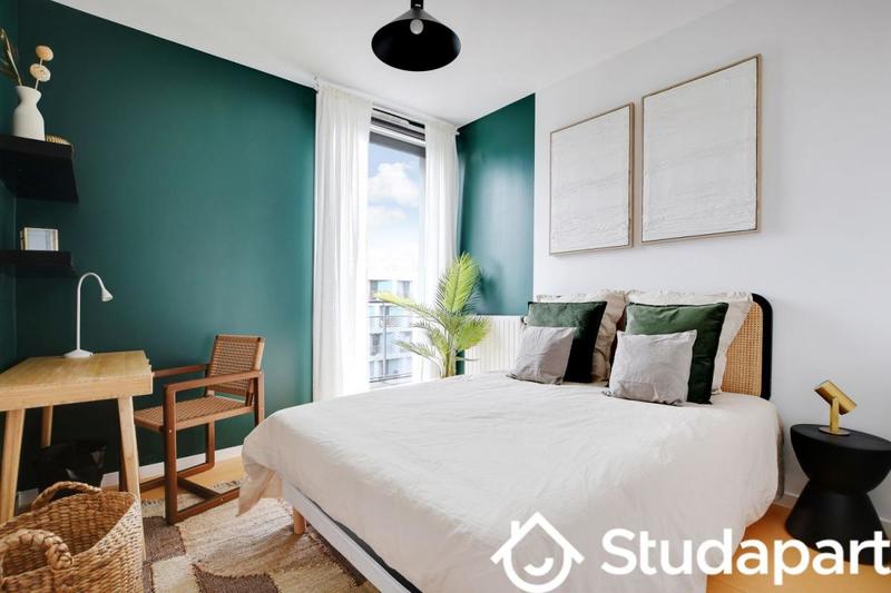 Chambre - 11 m² - 1 pièce