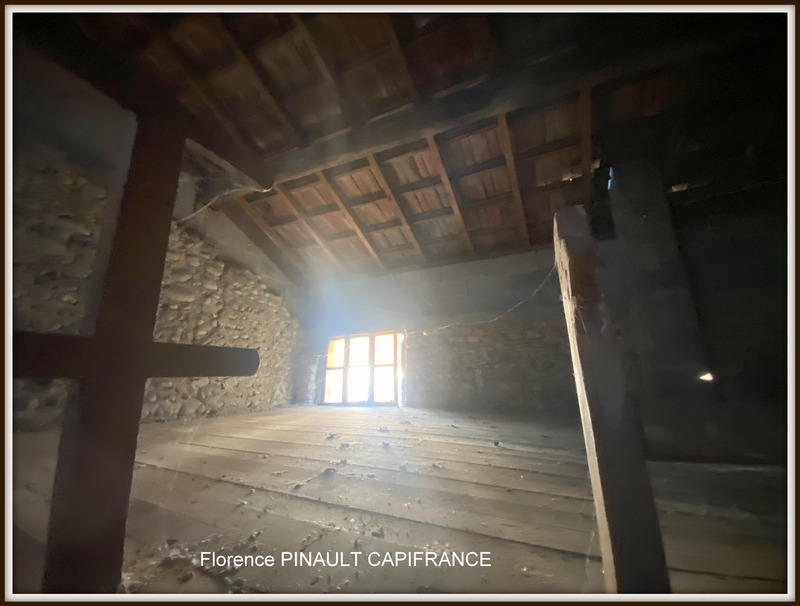 Maison - 108 m² - 8 pièces