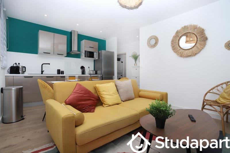 Chambre - 74 m² - 1 pièce