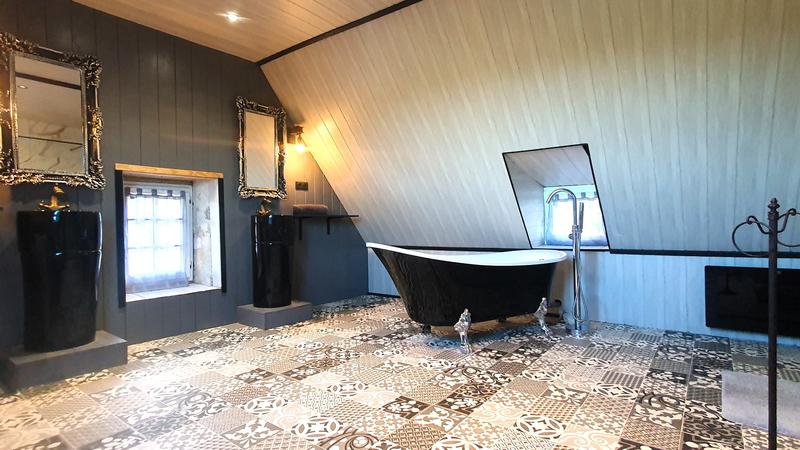 Maison - 192 m² - 6 pièces