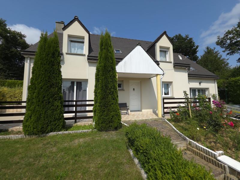 Maison contemporaine - 167 m² - 9 pièces