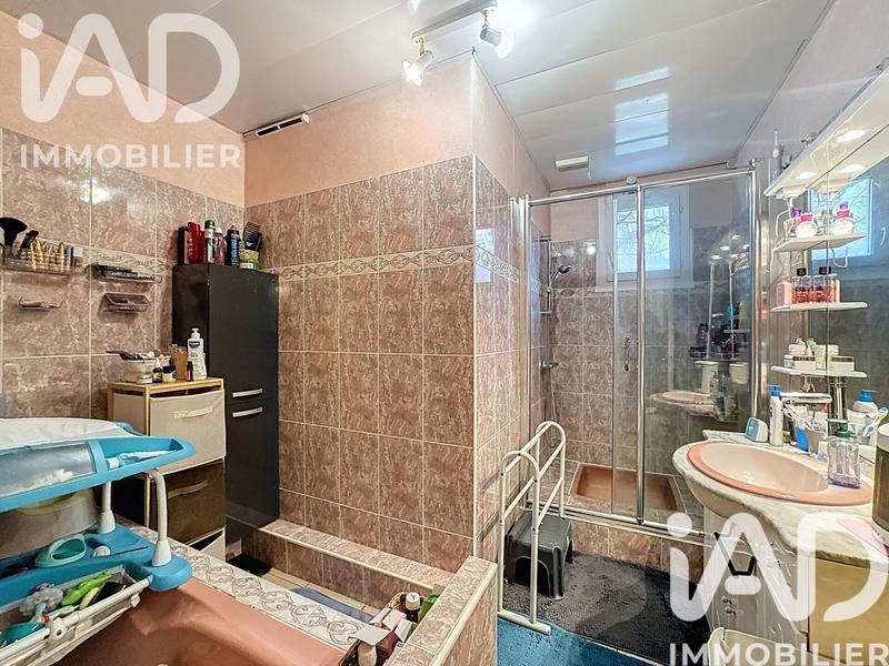 Maison - 100 m² - 6 pièces